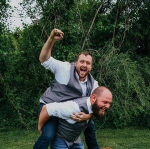 Meet your Posher, Clinton